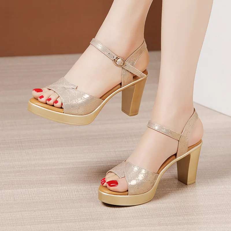 Ankle Strap Attachment - أحذية نسائية أنيقة جديدة بكعب سميك