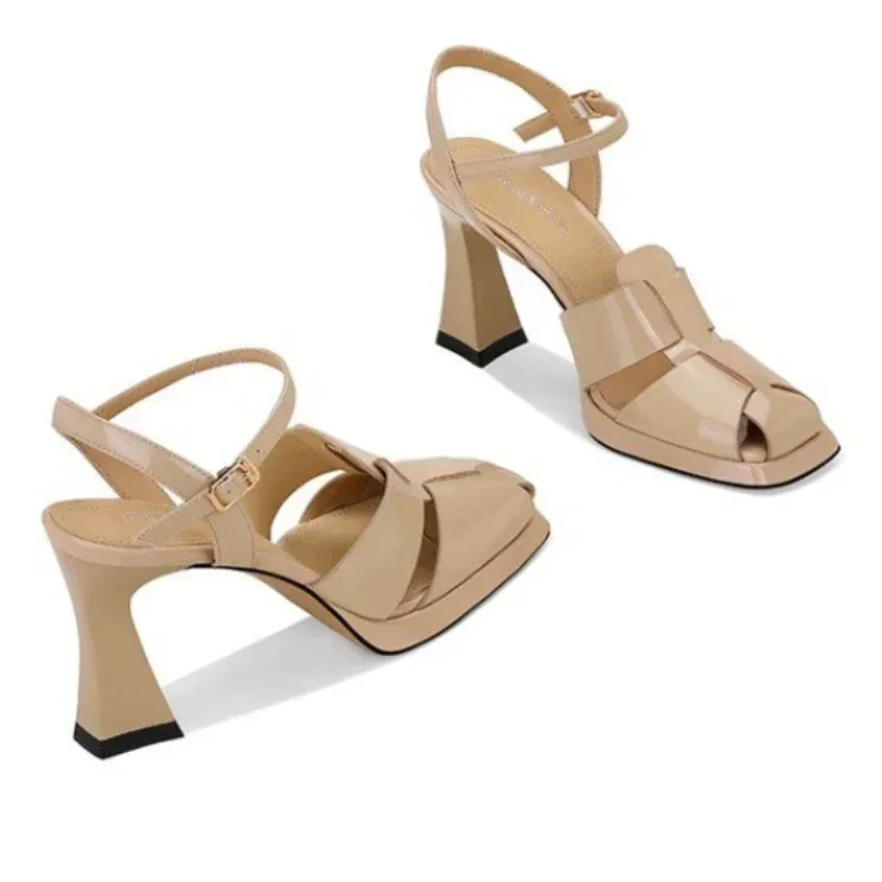 المرأة صنادل عالية الكعب موضة  - مراجعة Ankle Strap Attachment وسعره