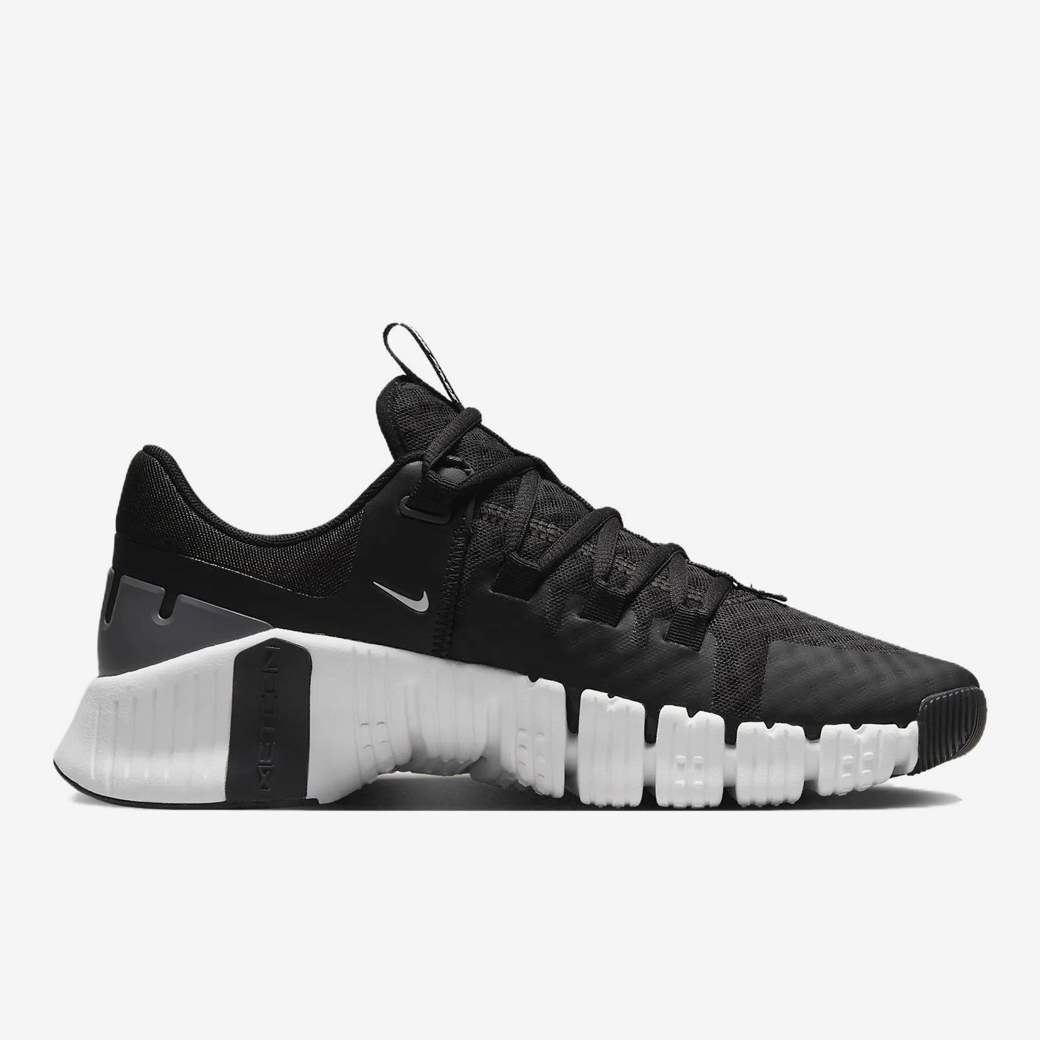 حذاء تدريب نسائي من Nike Free  - مراجعة Nike Shoes Free Metcon 5 وسعره